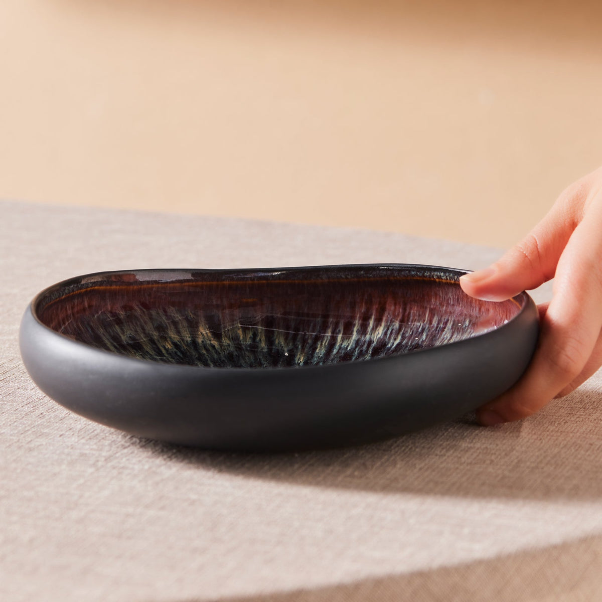 Galactic Black Salad Bowl 23 cm