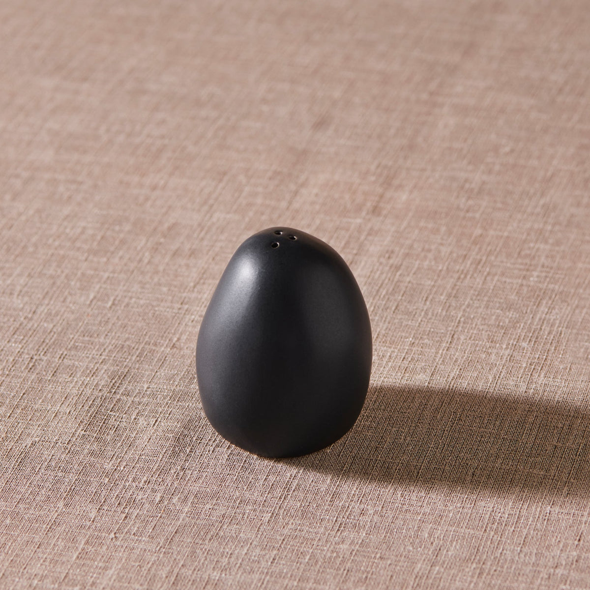 Galactic Black Salt Shaker 7 cm